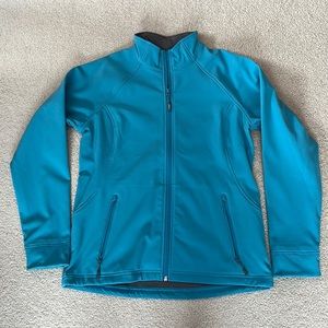 Woman’s windbreaker